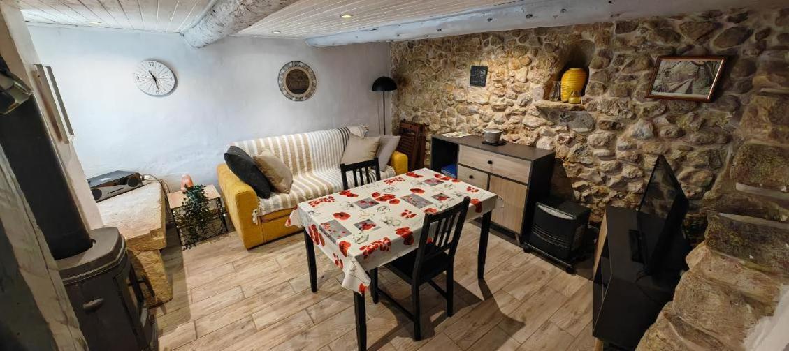 Le Cabanon De Vally Caromb ภายนอก รูปภาพ